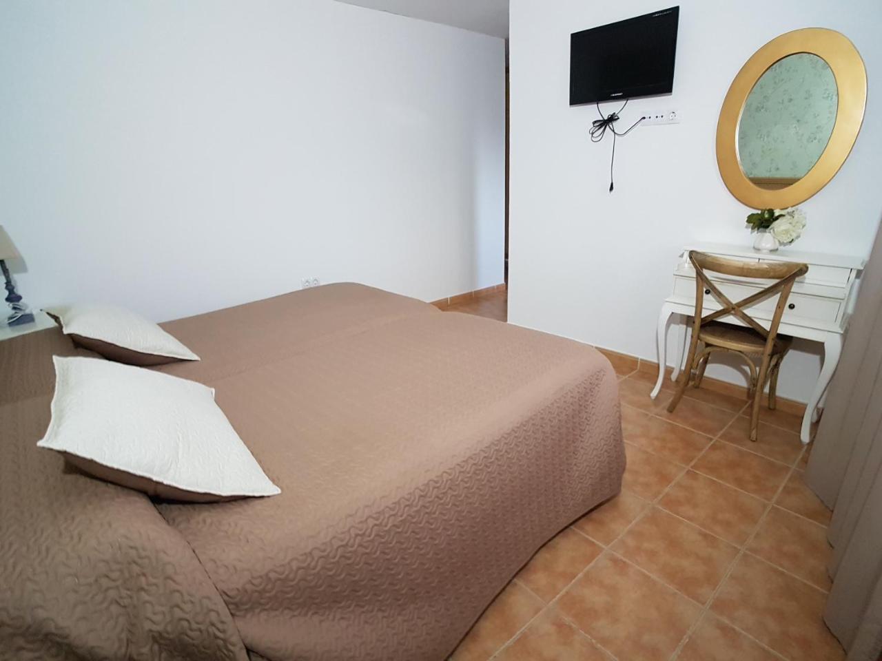 Hostal Mesón La Era Ríogordo Exterior foto